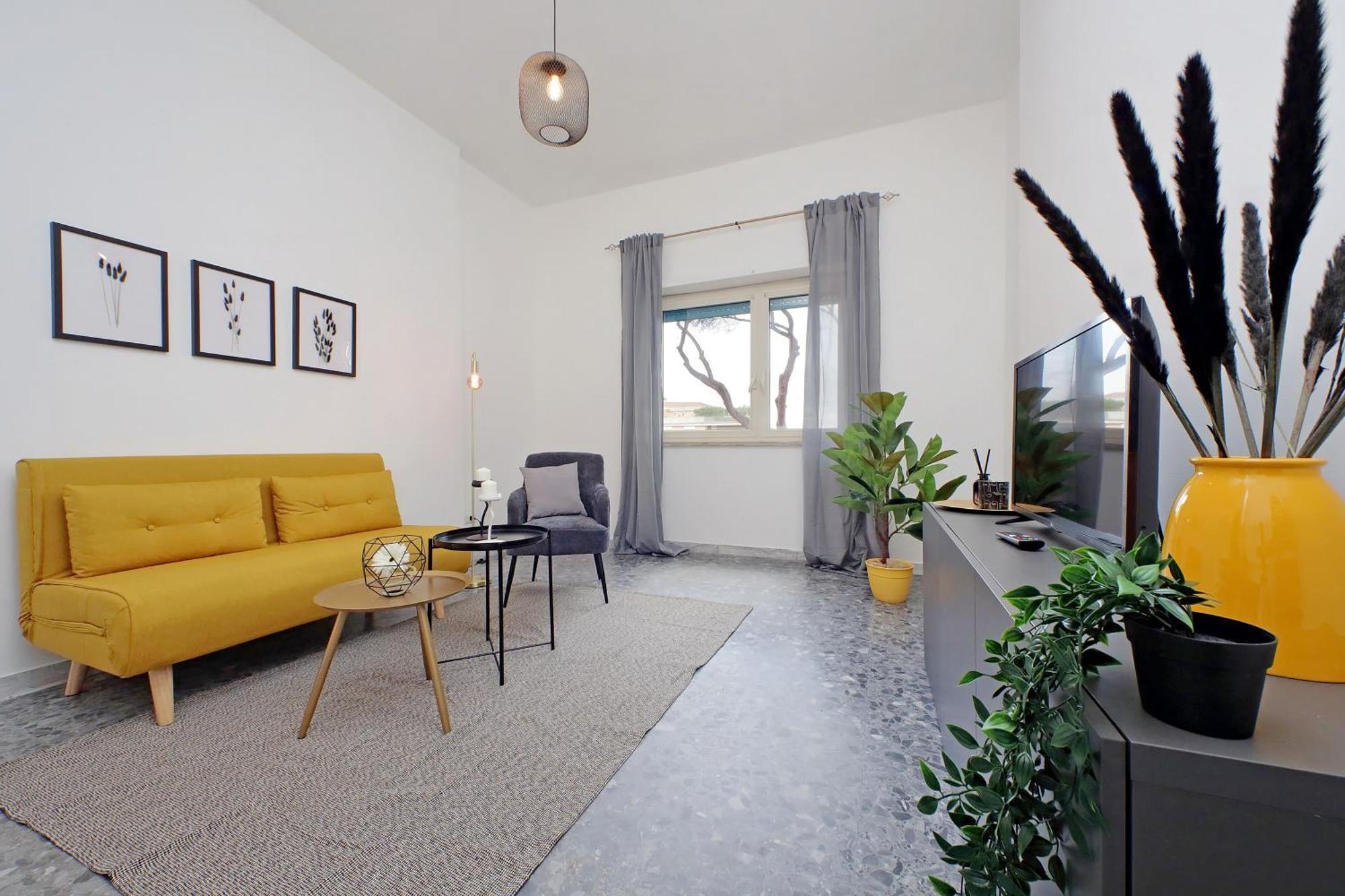 Carmen's Flat Roma