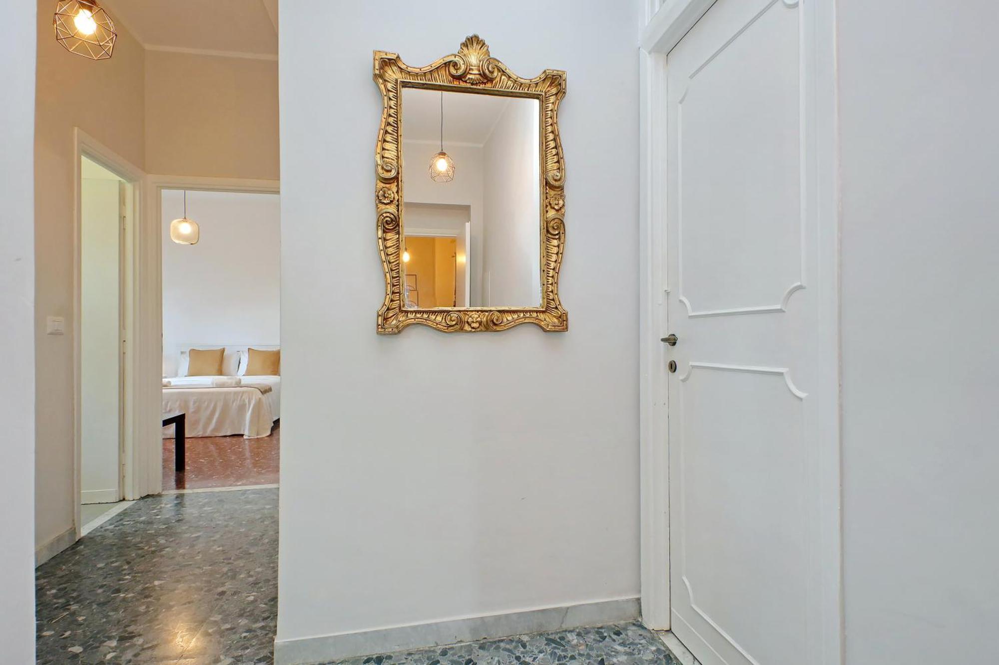 Carmen's Flat * Roma